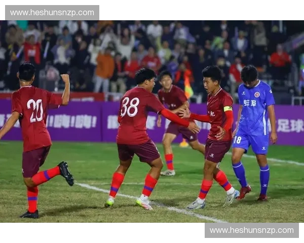 足球比赛成为疫情传播新高地 多国联赛暂停应对健康危机